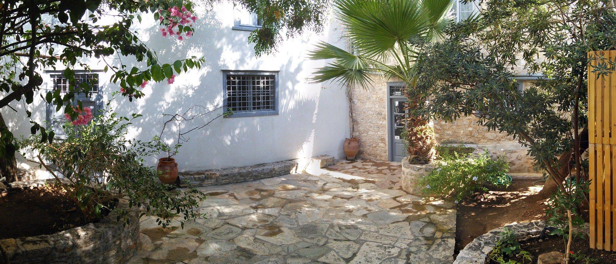 Sacred Earth Journeys writing retreat Bratsera Hotel Greece